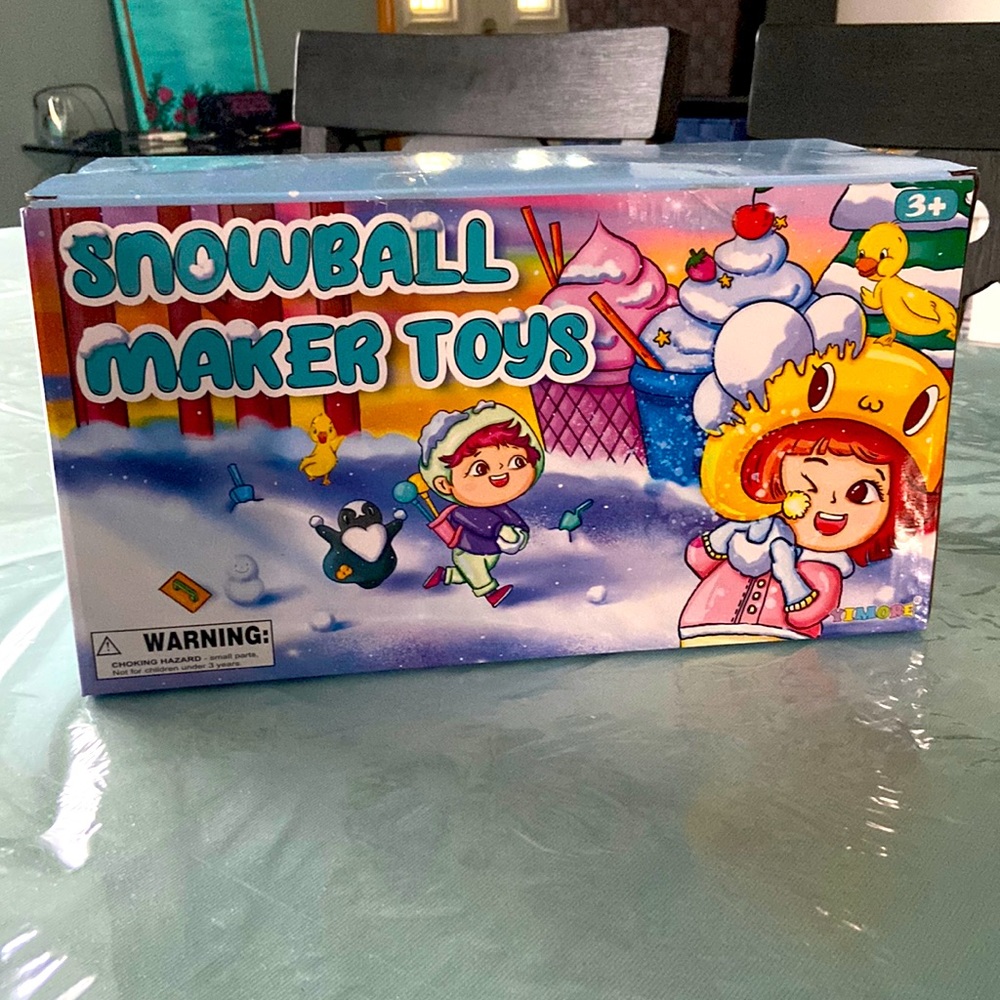 Snowball maker toys